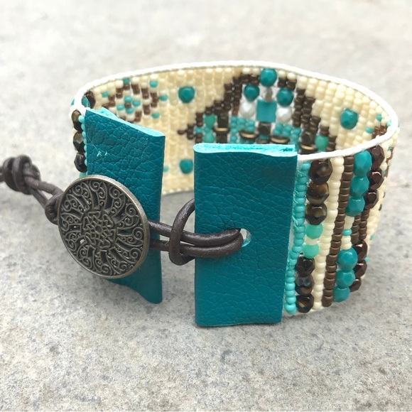 Boho beaded leather cuff bracelet - Picture 2 of 4
